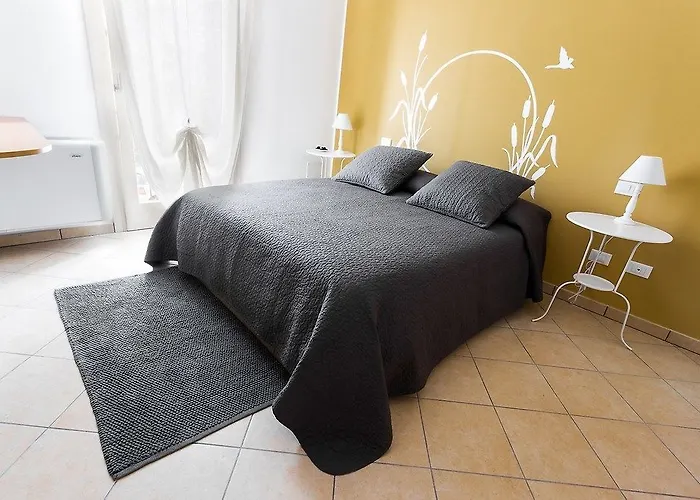 La Bitta Bed & Breakfast *